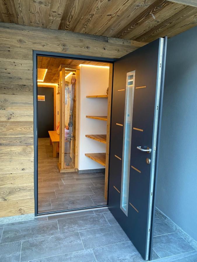 Pension Und Apartment Edelweiss ハイリゲンブルート エクステリア 写真